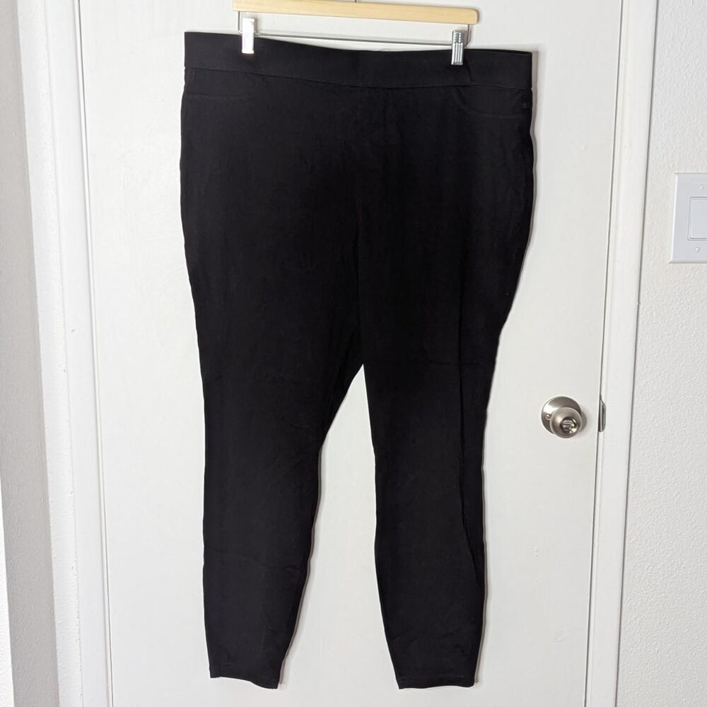 No-nonsense Women's Black Jeans